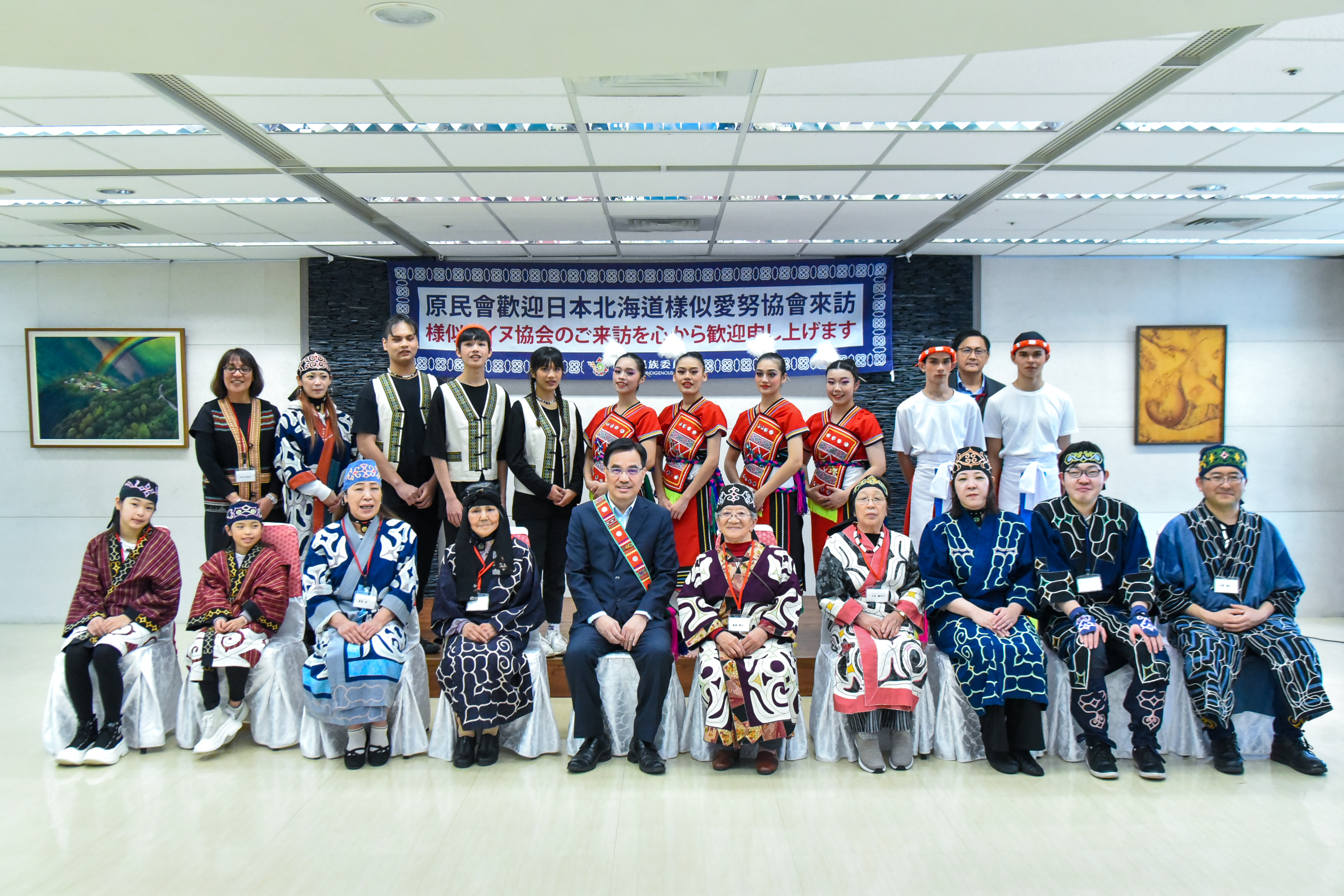 日本北海道樣似愛努協會造訪原民會 共商台日原住民族合作交流