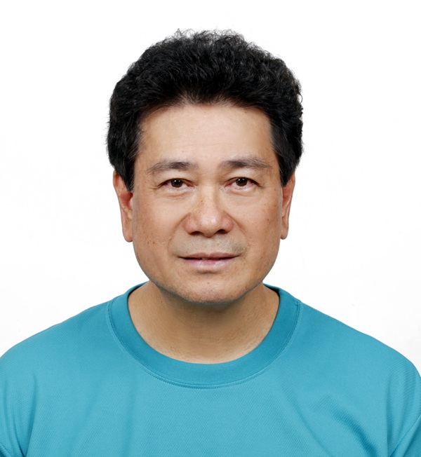 Photo of Yi-Hsin Chen Deputy Minister